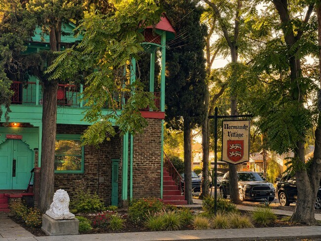 More details for 840 E Brown Ave, Fresno, CA - Multifamily for Sale