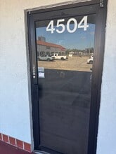 4500 Commercial Way, Spring Hill, FL à louer Photo intérieure- Image 1 de 6