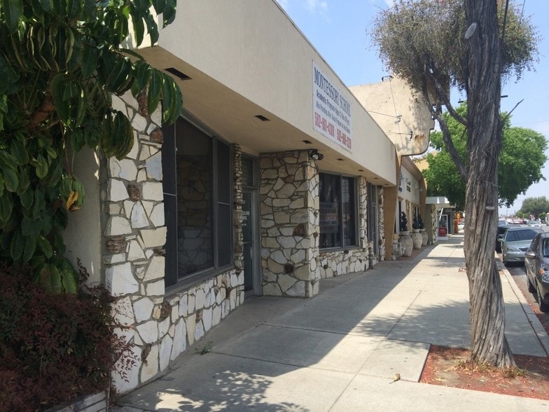 12065 Paramount Blvd, Downey, CA for lease - Building Photo - Image 3 of 52