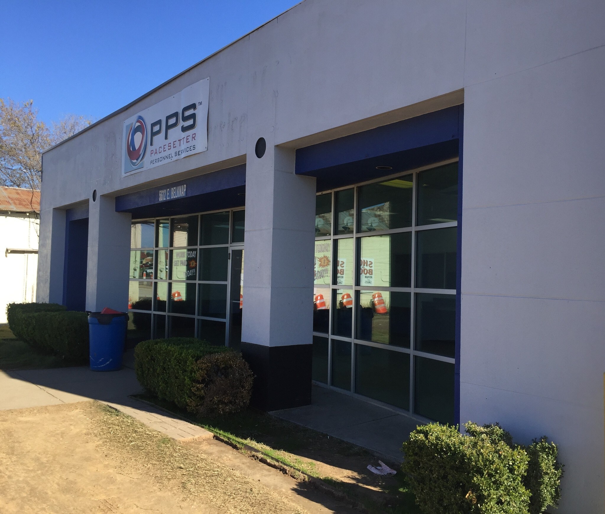 5612 E Belknap St, Haltom City, TX à louer Photo du bâtiment- Image 1 de 2