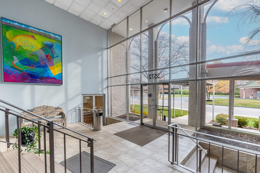 3572 Dayton-Xenia Rd, Beavercreek, OH à louer - Photo du bâtiment - Image 2 de 14