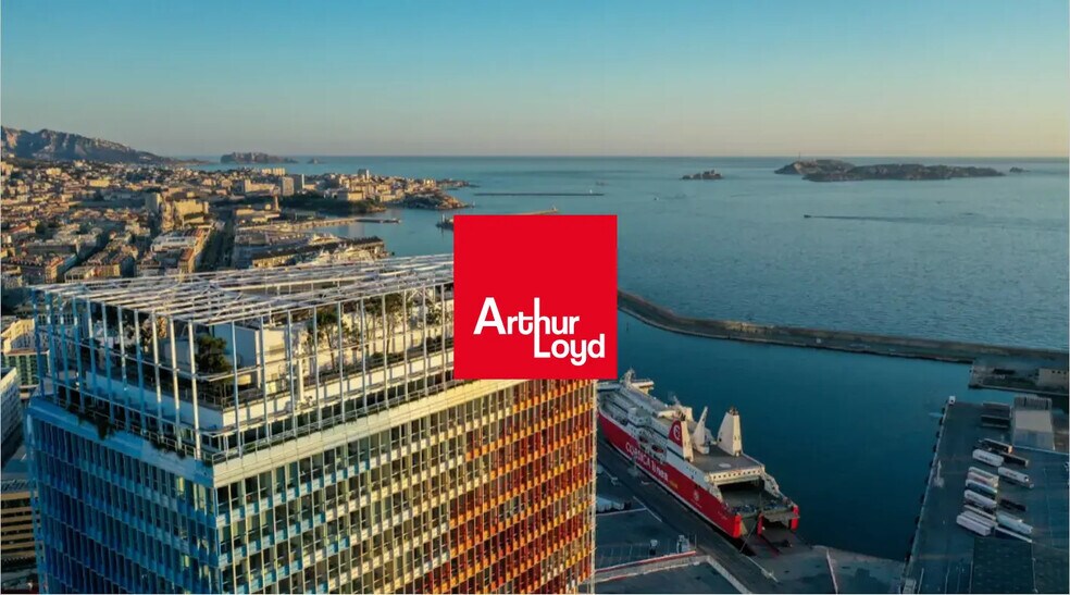 Office in Marseille for lease - Aerial - Image 1 of 8