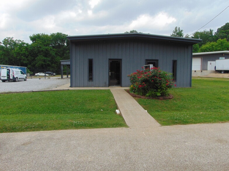 707 N Broadway St, Florence, AL for sale - Building Photo - Image 2 of 5