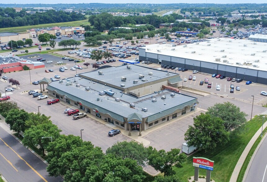 3801 W 34th St, Sioux Falls, SD à vendre - Photo du bâtiment - Image 3 de 6