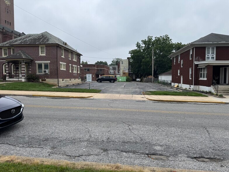100 Lafayette St, York, PA à vendre - Photo du bâtiment - Image 3 de 41
