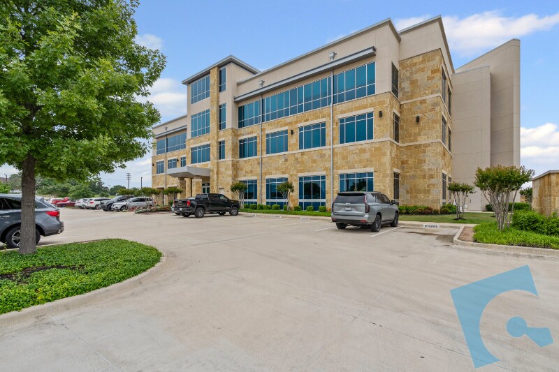 245 W SH 114, Southlake, TX for lease Primary Photo- Image 1 of 38