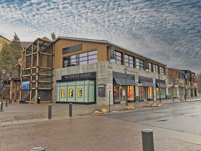 Plus de détails pour 450 SW Powerhouse Dr, Bend, OR - Bureau à louer