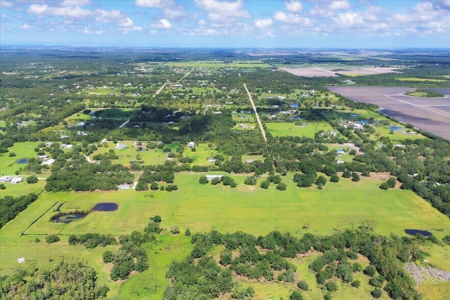 28120 Brandiff rd, Myakka City, FL à vendre - Photo du bâtiment - Image 3 de 14