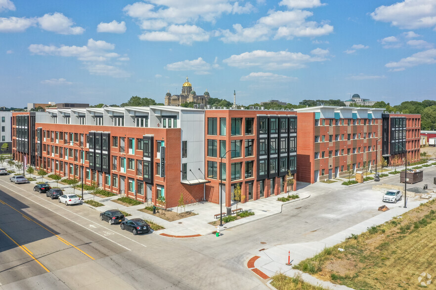 201 SE 6th St, Des Moines, IA à louer - Photo du bâtiment - Image 2 de 73