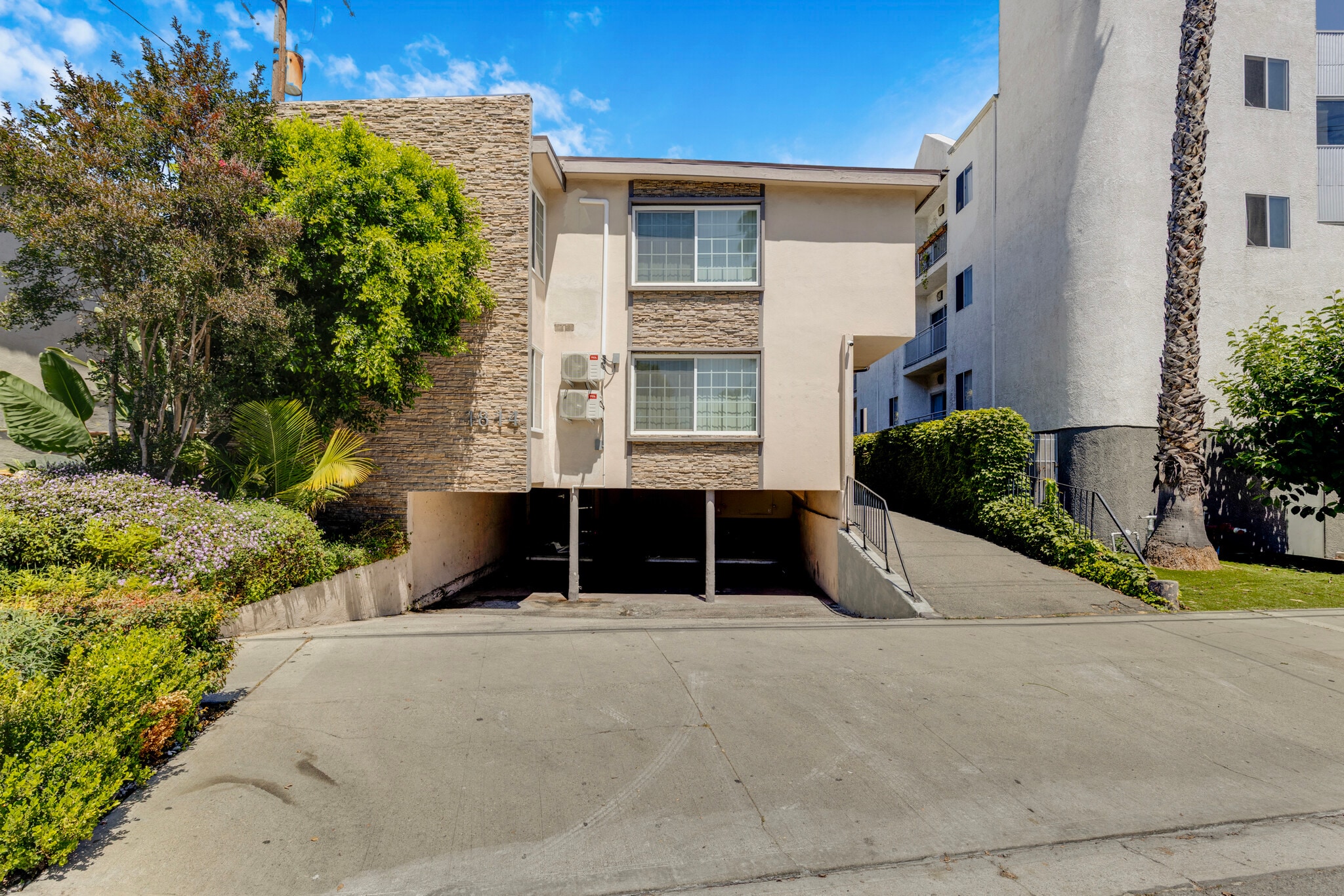 1814 Grismer Ave, Burbank, CA à vendre Photo du bâtiment- Image 1 de 18