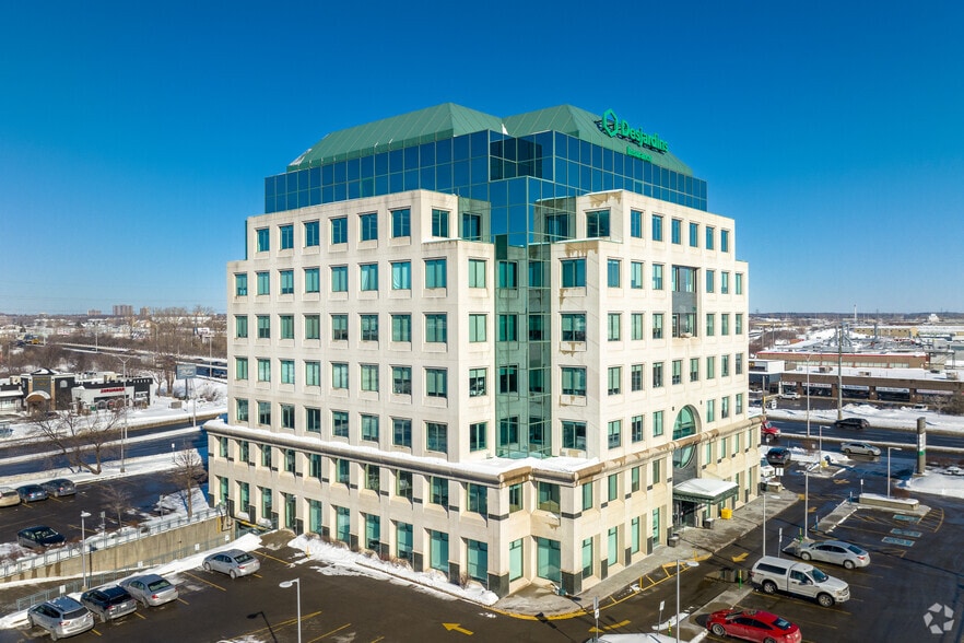 1730 St Laurent Blvd, Ottawa, ON à louer - Photo du bâtiment - Image 2 de 23