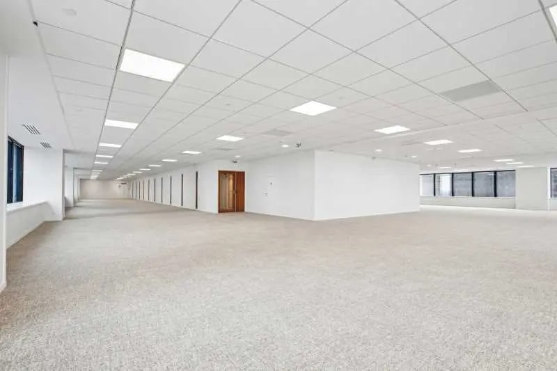 20 Avenue André Prothin, Courbevoie for lease - Building Photo - Image 3 of 15