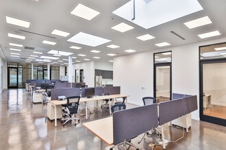 5242 W Adams Blvd, Los Angeles, CA for sale Interior Photo- Image 1 of 5