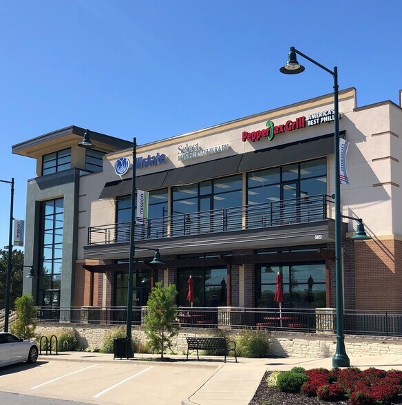 5922 Barkley St, Mission, KS à vendre - Photo du bâtiment - Image 2 de 7