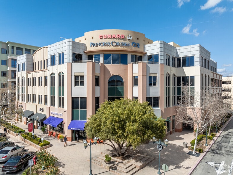 24303 Town Center Dr, Valencia, CA for sale - Primary Photo - Image 1 of 8