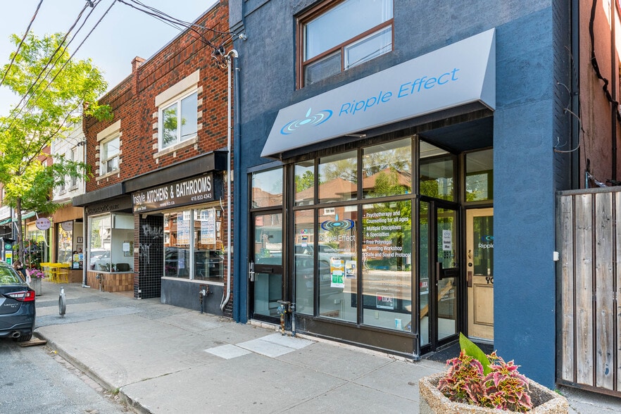 357 Jane St, Toronto, ON for lease - Building Photo - Image 2 of 3