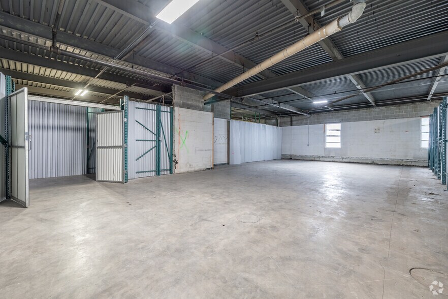 530 West St, Braintree, MA à louer - Photo intérieure - Image 1 de 20