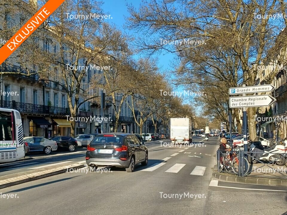 Commerce de détail dans Bordeaux à louer Aérien- Image 1 de 2