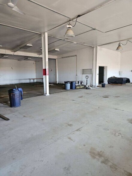 27696 US-730, Umatilla, OR à vendre - Photo du bâtiment - Image 3 de 13