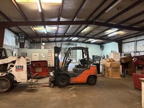 4341 Norman Bridge Rd, Montgomery, AL à louer Photo intérieure- Image 2 de 5