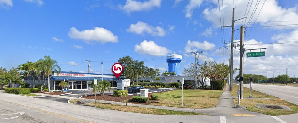 404-414 S Powerline Rd, Deerfield Beach, FL à louer - Photo du bâtiment - Image 3 de 13