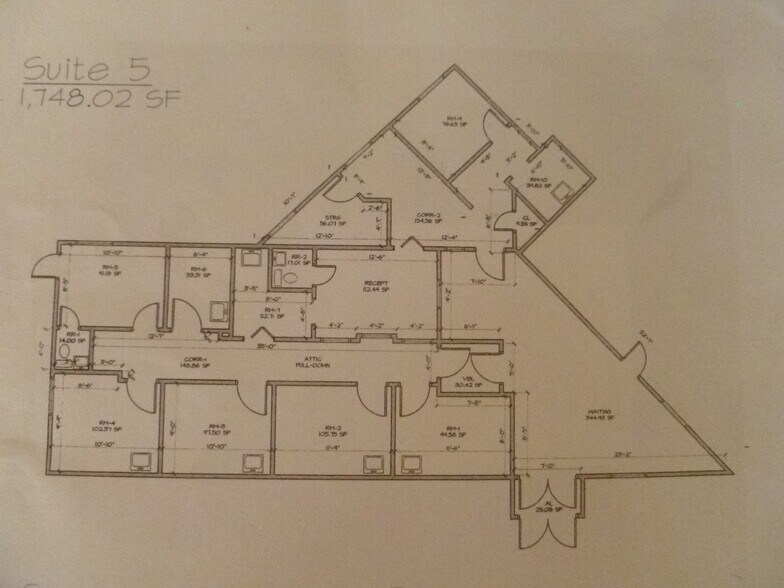 7 Pinewoods Rd, Hyde Park, NY à louer - Photo du bâtiment - Image 2 de 9