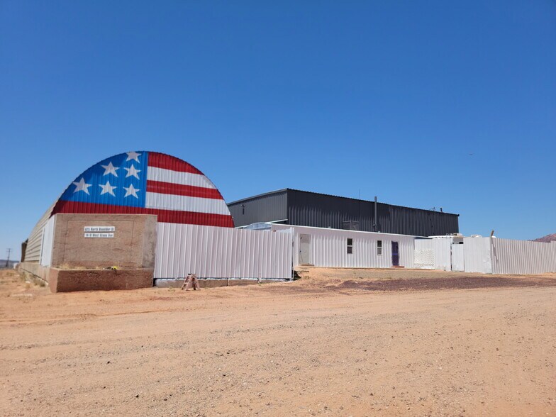 1470 W Uzona Ave, Hildale, UT à louer - Photo du bâtiment - Image 2 de 12