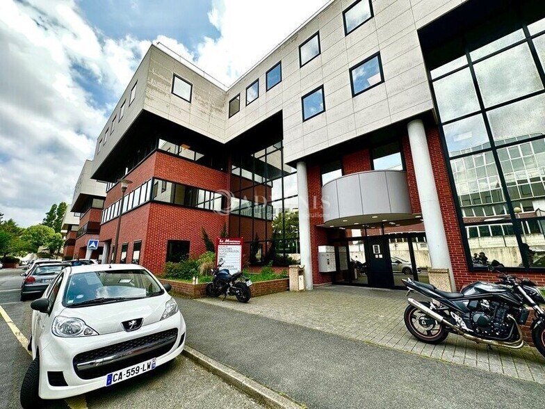 54 Route De Sartrouville, Le Pecq for lease - Building Photo - Image 3 of 15