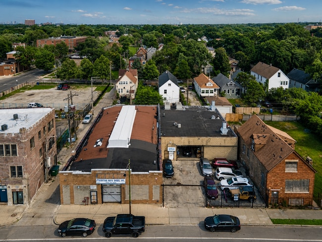 Plus de détails pour 6915 S Ashland Ave, Chicago, IL - Commerce de détail à vendre