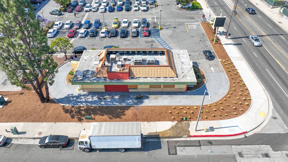 14333-14485 S Inglewood Ave, Hawthorne, CA à louer - Photo du bâtiment - Image 3 de 6