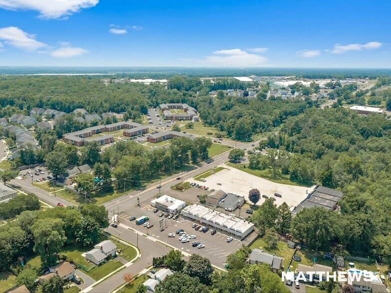 441 Alden Ave, Morrisville, PA à vendre - Photo du bâtiment - Image 2 de 3