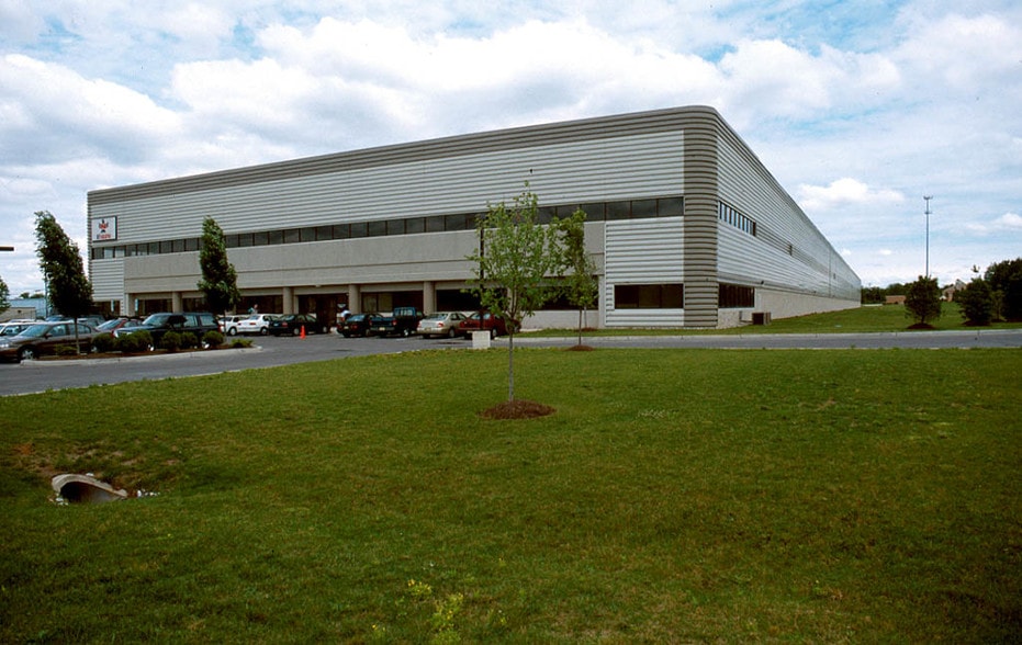 1515 Burnt Mill Rd, Cherry Hill, NJ for lease - Building Photo - Image 2 of 22
