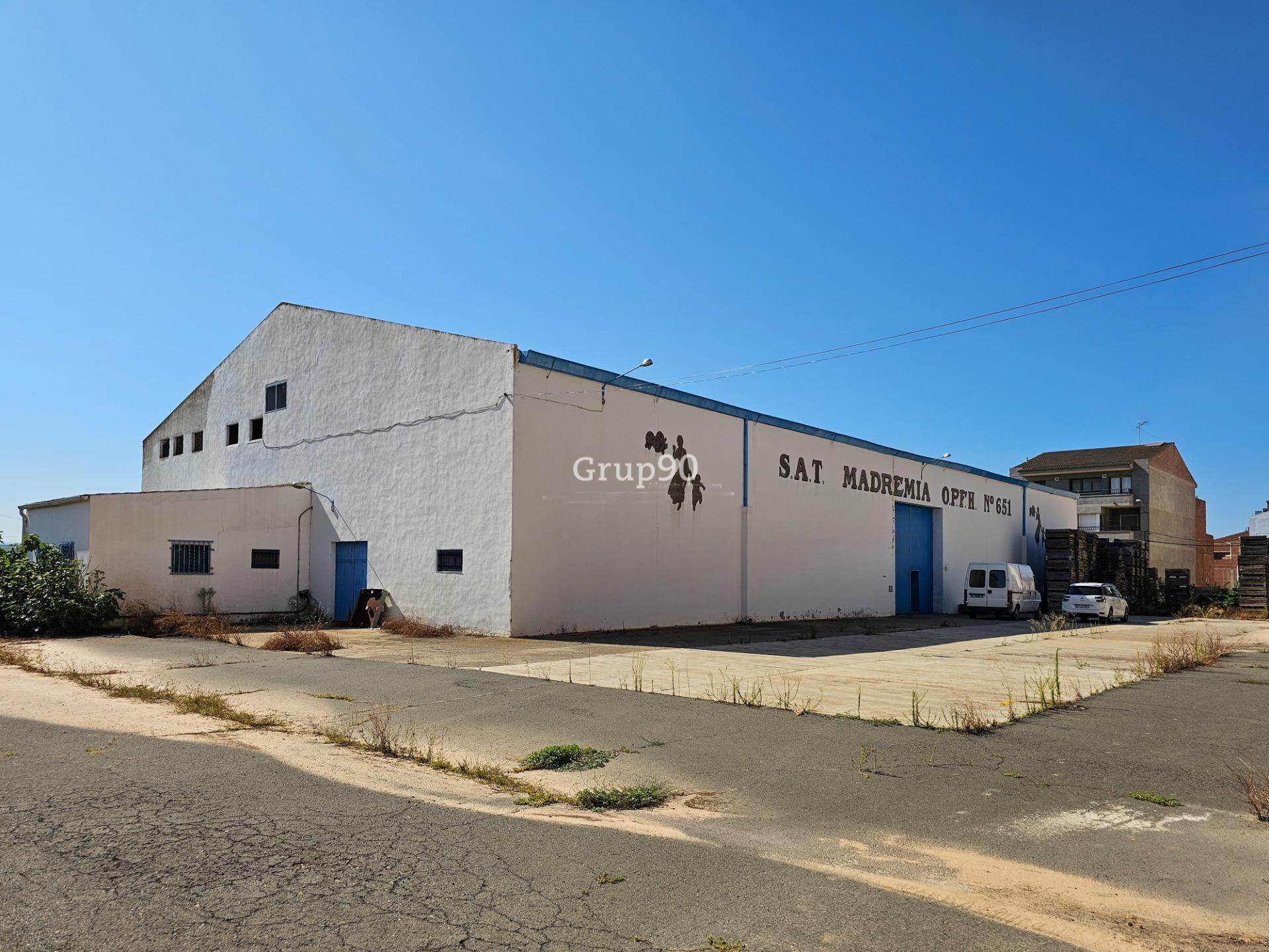 Industriel dans Aitona, Lérida à vendre Photo du bâtiment- Image 1 de 18