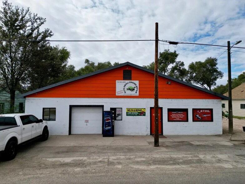 214-220 Ash Ave, La Junta, CO à vendre - Photo du bâtiment - Image 2 de 17