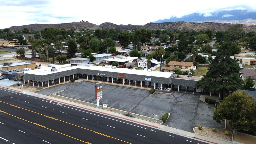 1035 W Ramsey St, Banning, CA for lease - Building Photo - Image 1 of 6