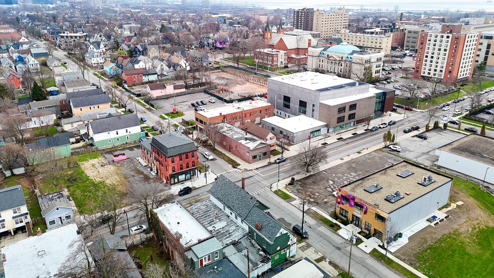 313 Connecticut St, Buffalo, NY à vendre - Aérien - Image 3 de 4