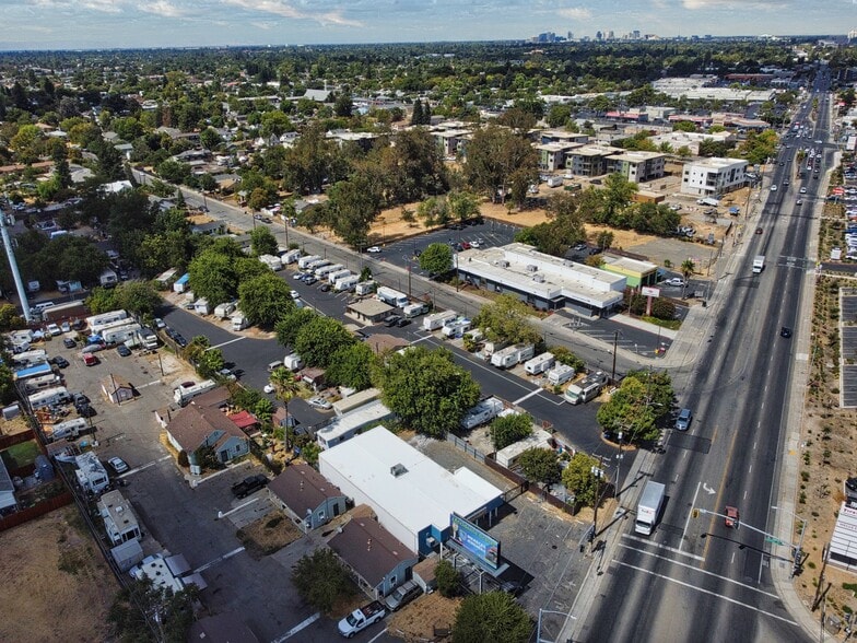 5800 Stockton Blvd, Sacramento, CA for sale - Building Photo - Image 1 of 61