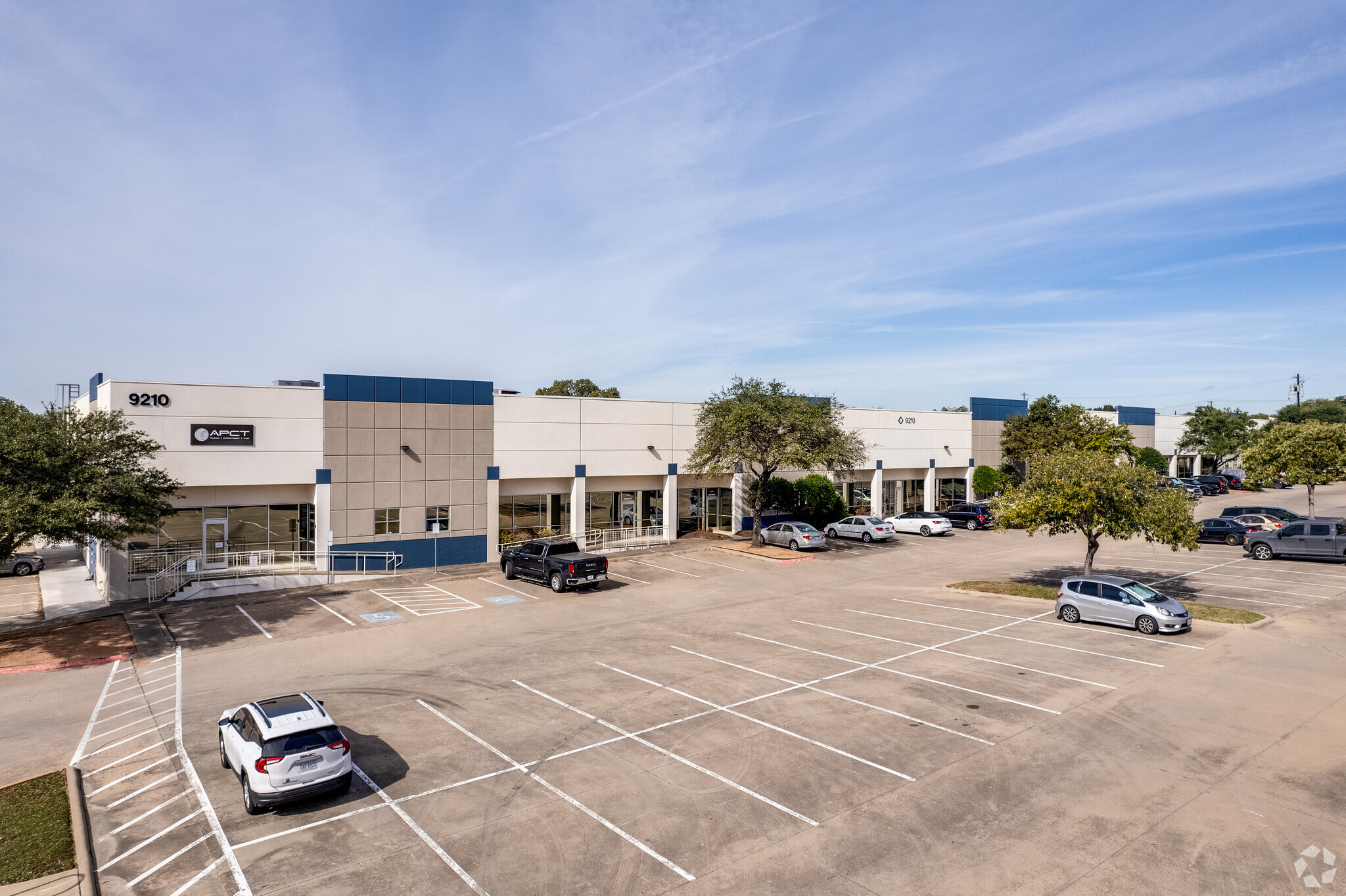 9210 Cameron Rd, Austin, TX for lease Primary Photo- Image 1 of 8