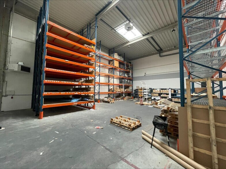 Flex dans Villeneuve-la-Garenne à louer - Photo intérieure - Image 3 de 14