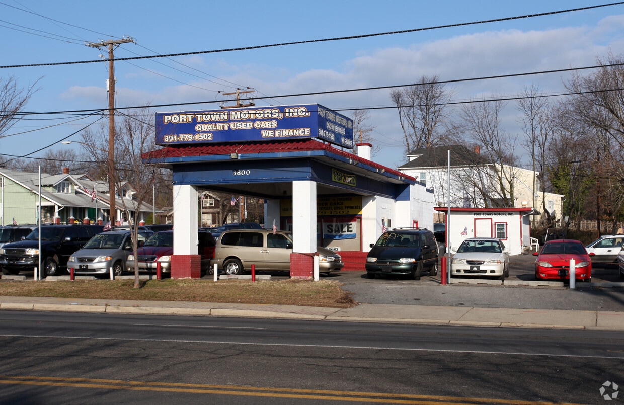 3800 Bladensburg Rd, Brentwood, MD for lease Primary Photo- Image 1 of 2