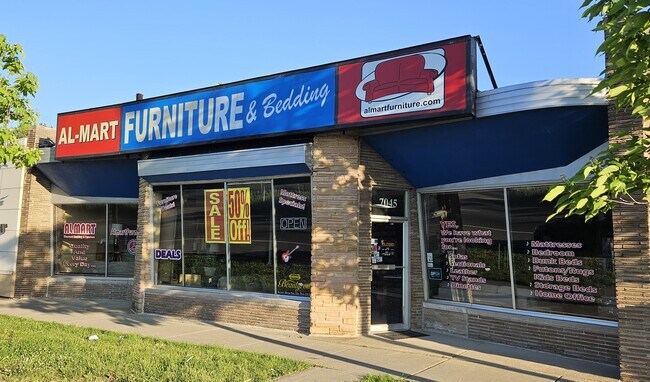 Plus de détails pour 7045 W North Ave, Oak Park, IL - Commerce de détail à vendre