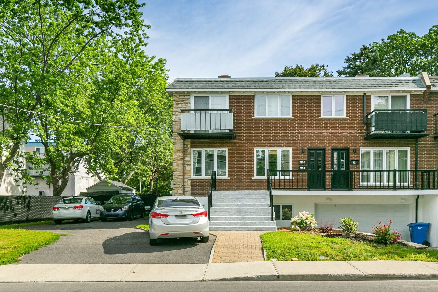 915-921 Rue Grant, Longueuil, QC for sale Building Photo- Image 1 of 1