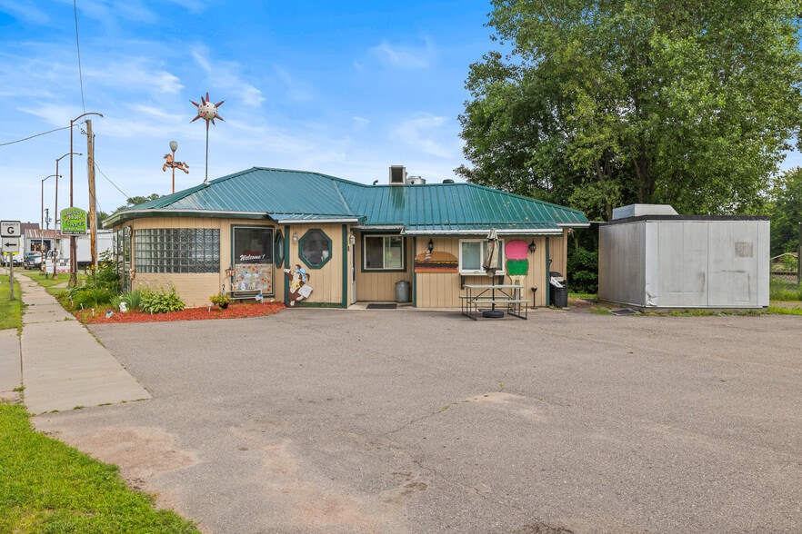 601 Main St, Junction City, WI à vendre - Photo du bâtiment - Image 2 de 28