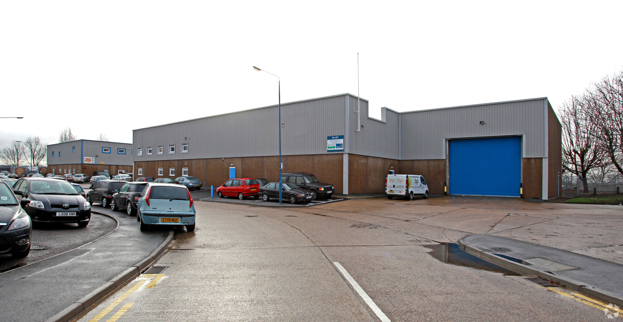 Lyon Way, Greenford for lease Building Photo- Image 1 of 5