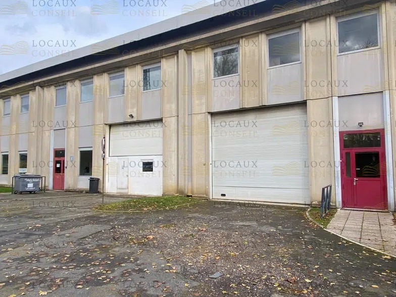 Flex dans Sarcelles à louer - Photo du bâtiment - Image 2 de 4