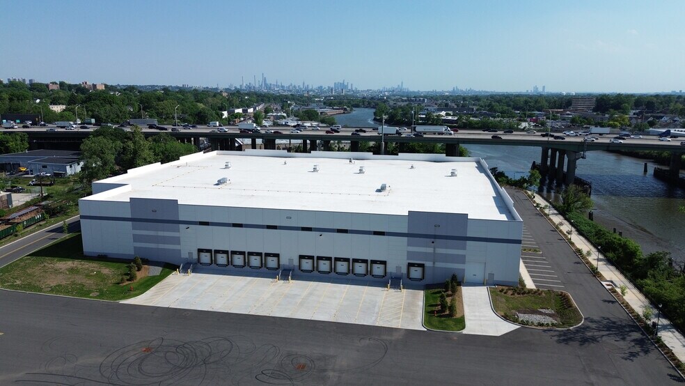 30 Cross St, Ridgefield Park, NJ à louer - Photo du bâtiment - Image 2 de 41