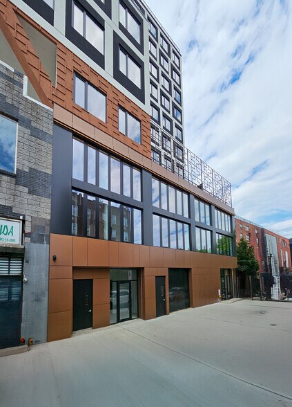 2121 Glebe Ave, Bronx, NY à louer - Photo du bâtiment - Image 1 de 1