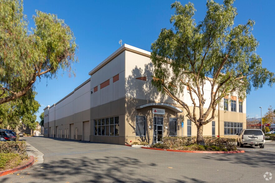 1556-1586 Lancaster Point Way, San Diego, CA à vendre - Photo du bâtiment - Image 3 de 7
