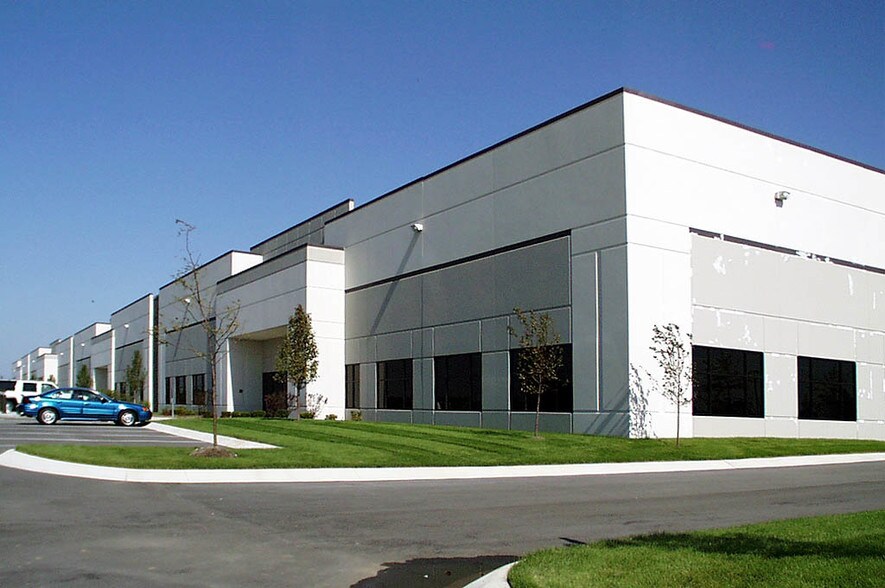 601 Lambert Pointe Dr, Hazelwood, MO à louer - Autre - Image 3 de 6