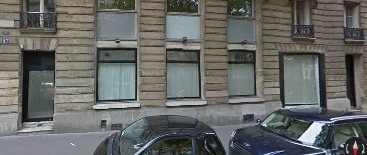 Retail in Paris for lease Building Photo- Image 1 of 3